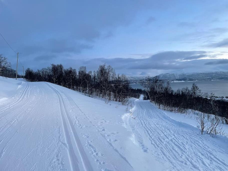 And Warm With Free Parking * Tromso